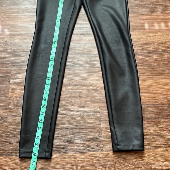 Express Black Stretch Leggings XSmall - Picture 3 of 4